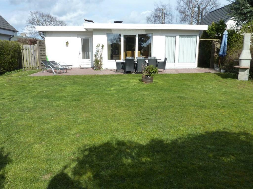 Ferienhauser Lensterstrand Exterior photo